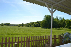Отель Bed & Breakfast Boszicht Leeuwarden  Лееуварден